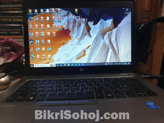 Hp EliteBook 840 G2(3rd gen) core i5 4 GB RAM